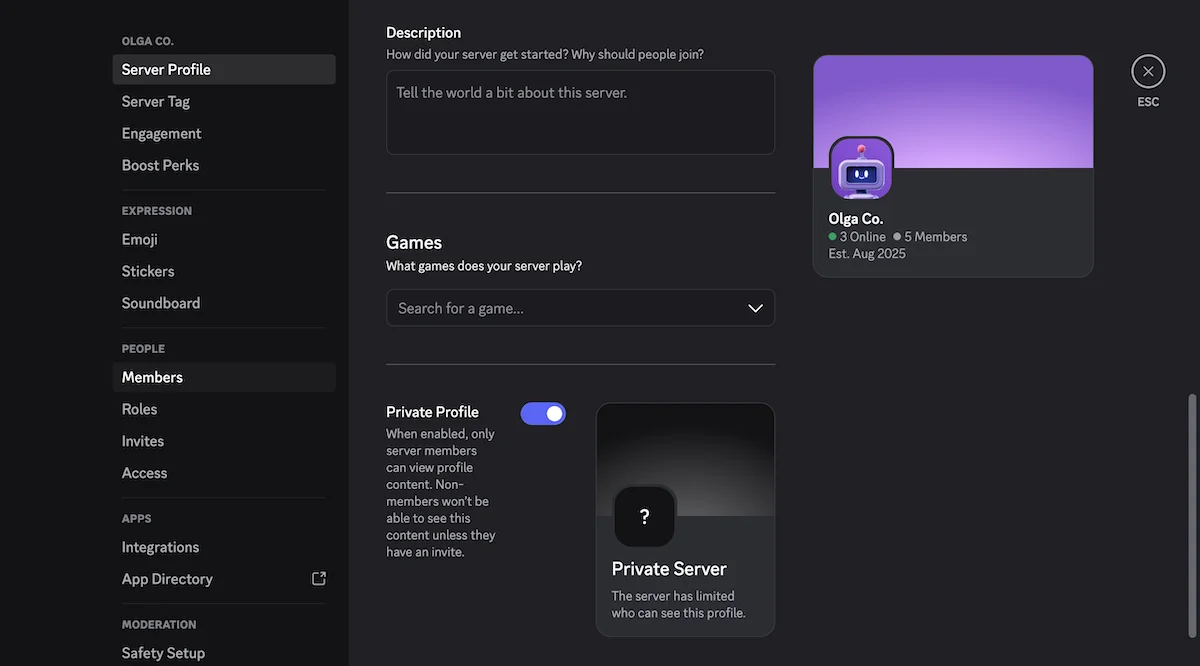 Make sure your server is invite-only in the server settings in Discord