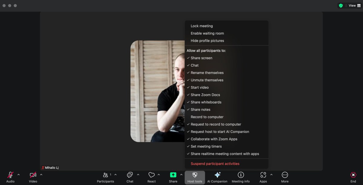 Video conferencing in Zoom