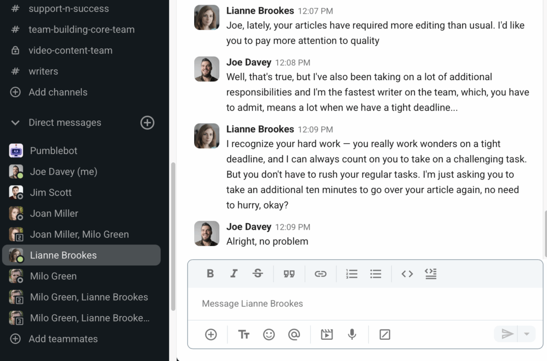 A content manager disarming a defensive content writer by recognizing their hard work using Pumble, the team communication app