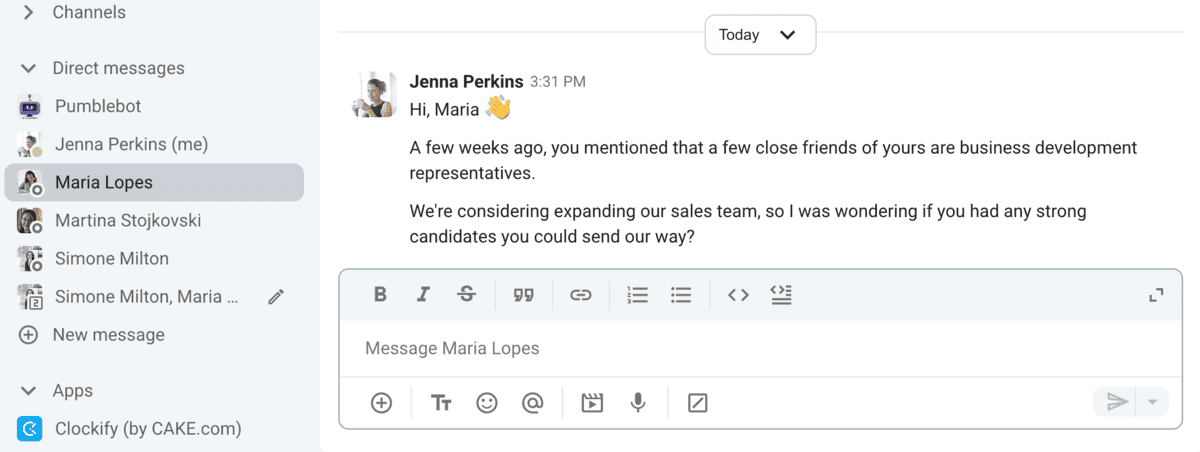 A cluster chain example occurring in Pumble, a business communication app
