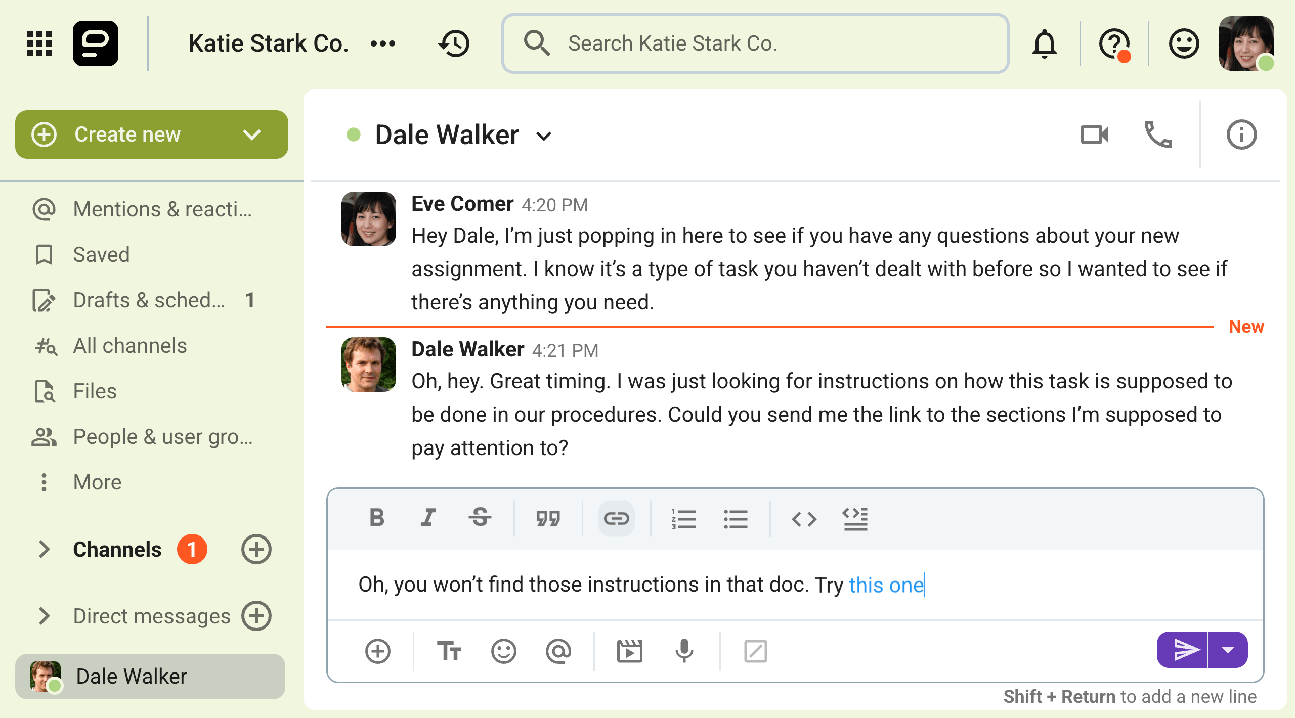 Eve sends Dale a “checking in” message on Pumble, the business messaging app