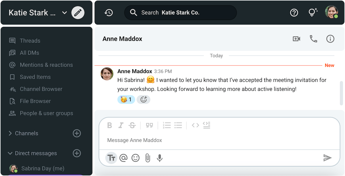 Anne is confirming her attendance on Pumble, a business messaging app