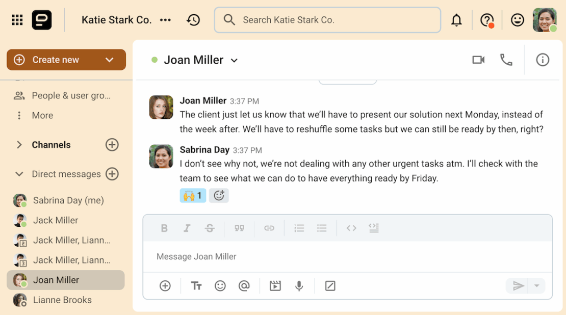 Good leaders and managers can adapt to new circumstances, as seen in this exchange on Pumble, the team communication app