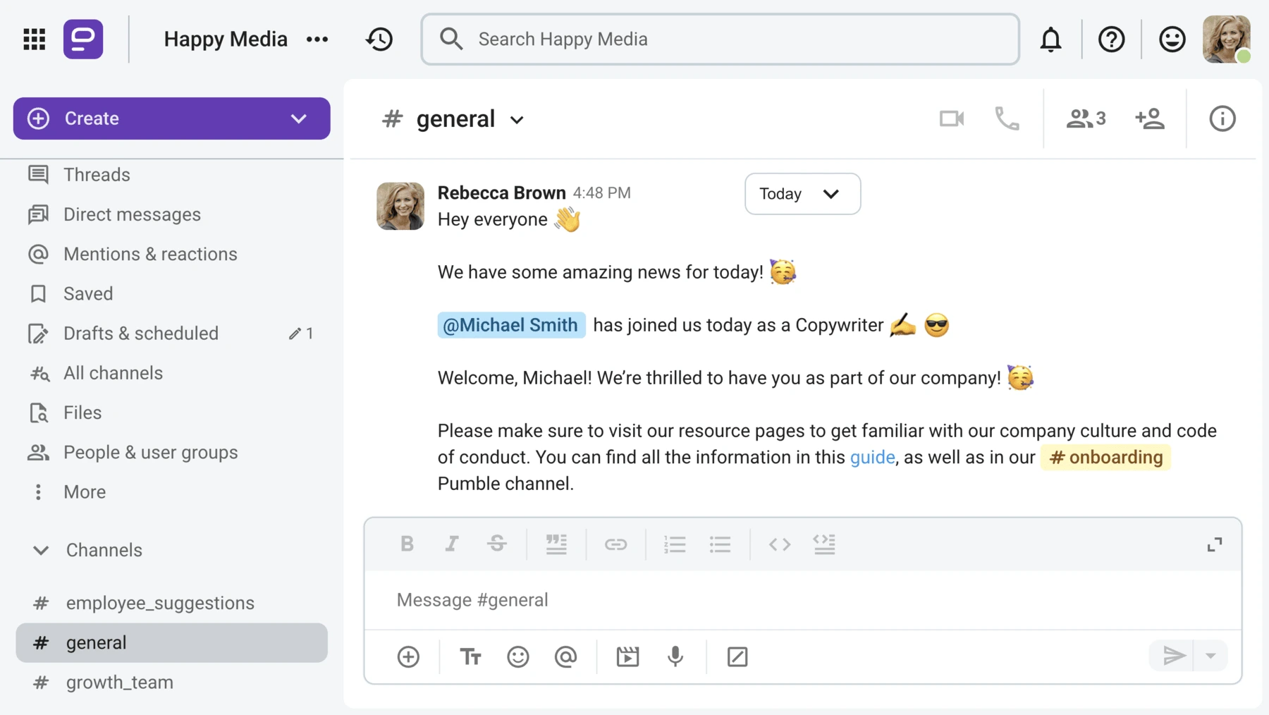 An HR employee welcomes new hires and shares some resources in the #general channel on Pumble, a business communication app