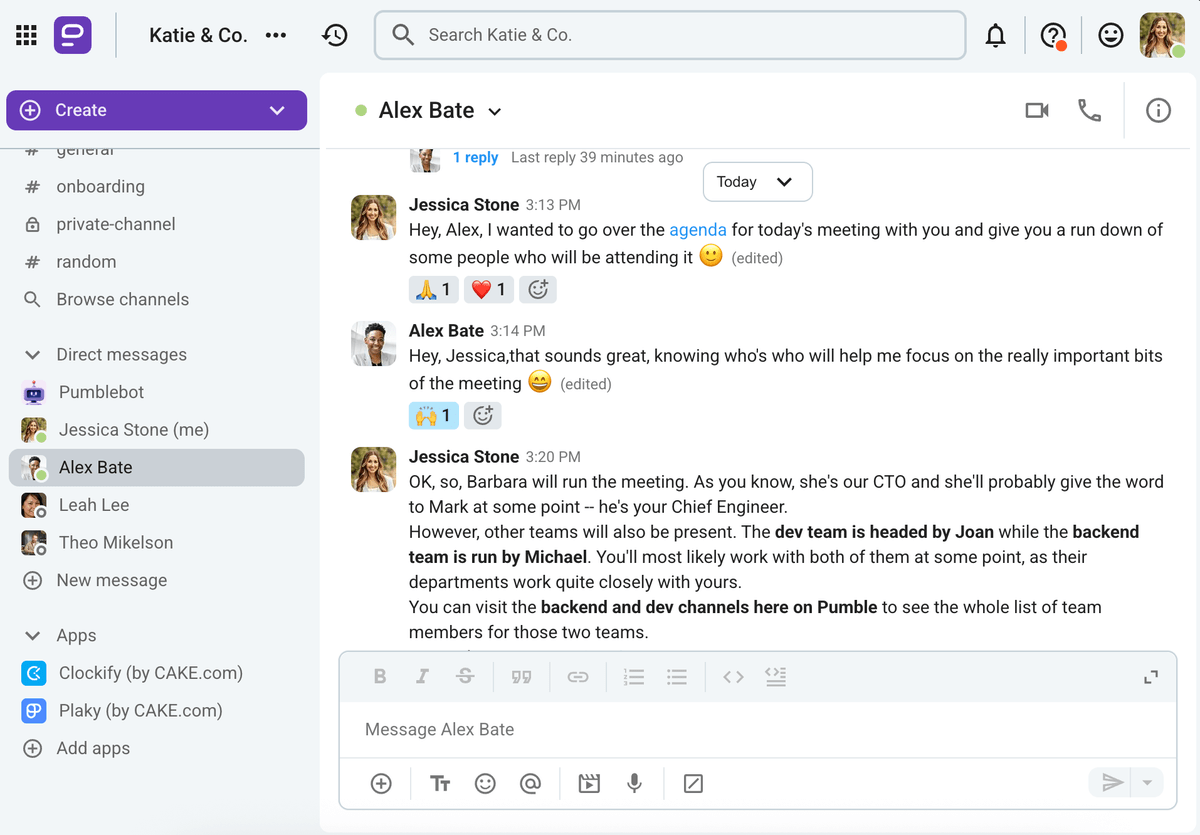 Introducing the new hire to other departments and team leads over Pumble, a business communication app