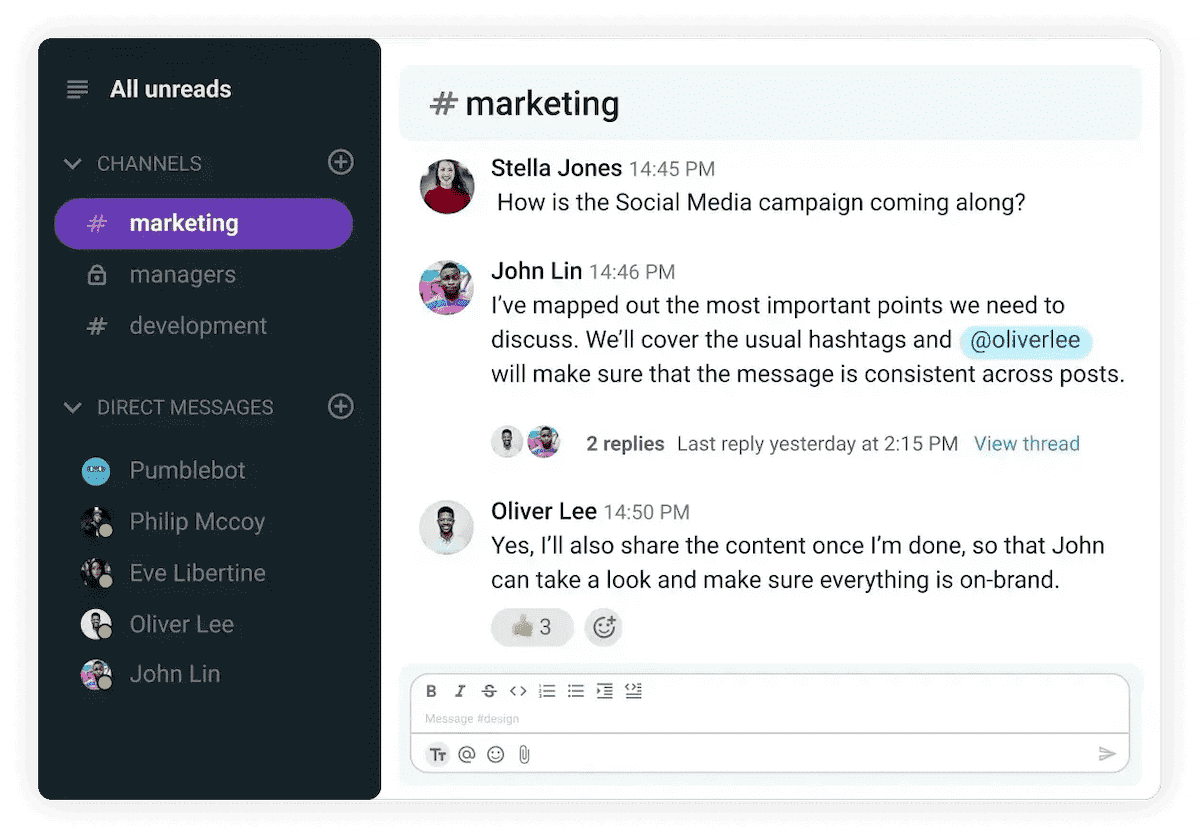 Une appli de communication professionnelle comme Pumble permet aux membres de l'équipe de communiquer par le biais de canaux, de fils de discussion et de messages directs.
