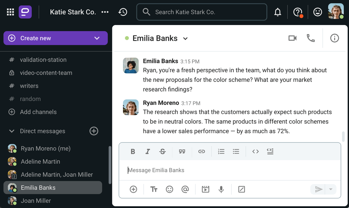 An example of communication with a personal communicator in Pumble, a business communication app