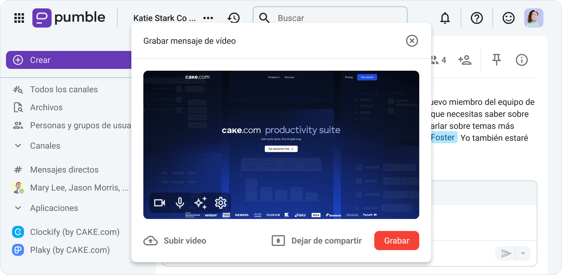 Graba un mensaje de vídeo en Pumble, una app de mensajería empresarial